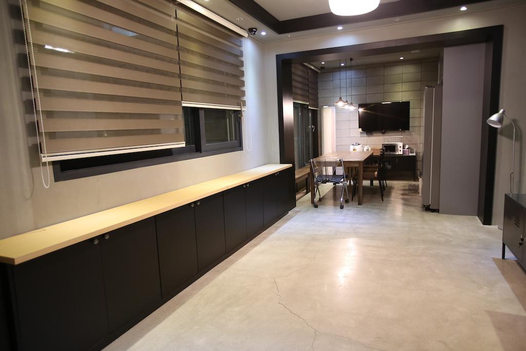 24 Guesthouse Garosugil - Gangnam โซล ภายนอก รูปภาพ